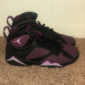 Girls Jordan retro VII mulberry